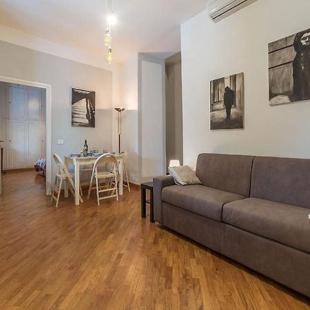 Trastevere & Ponte Sisto Cozy Flat ローマ エクステリア 写真