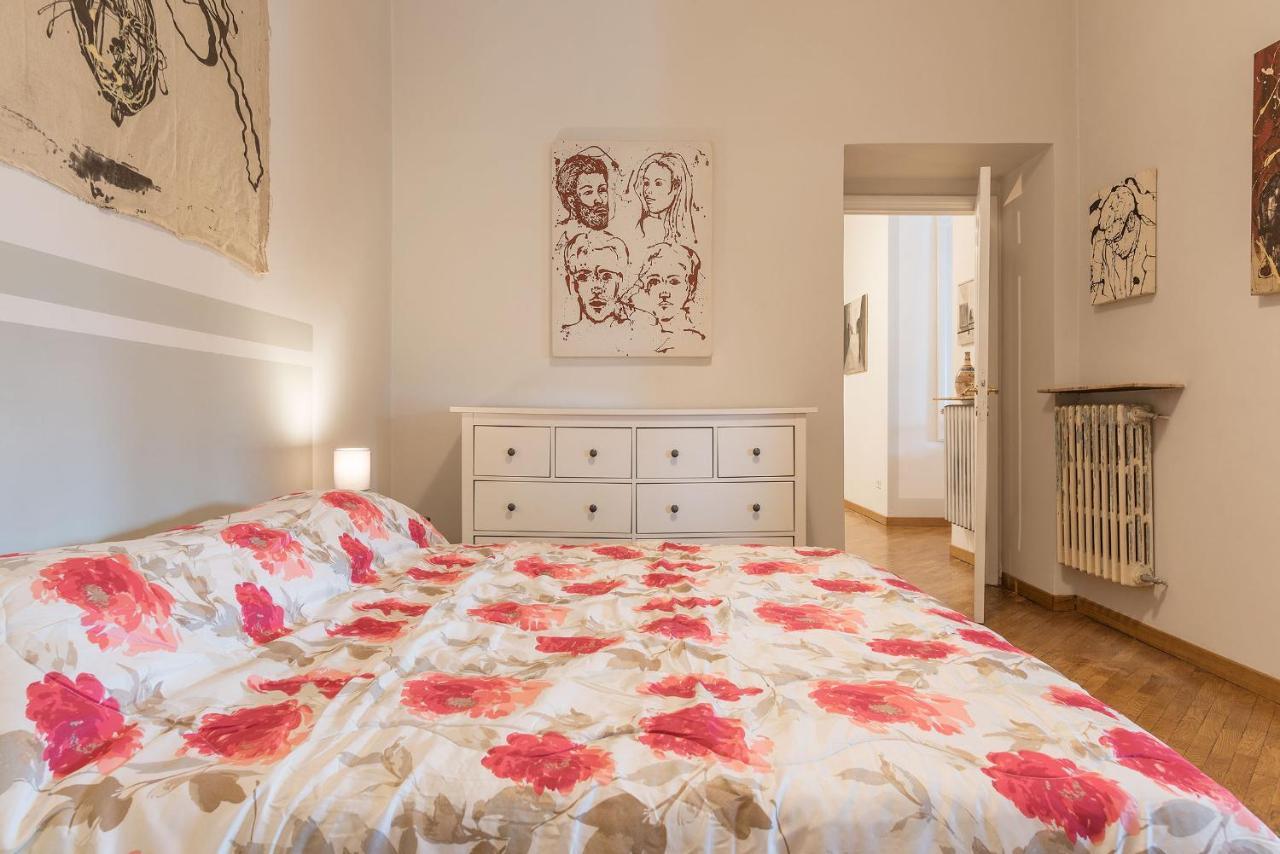 Trastevere & Ponte Sisto Cozy Flat ローマ エクステリア 写真