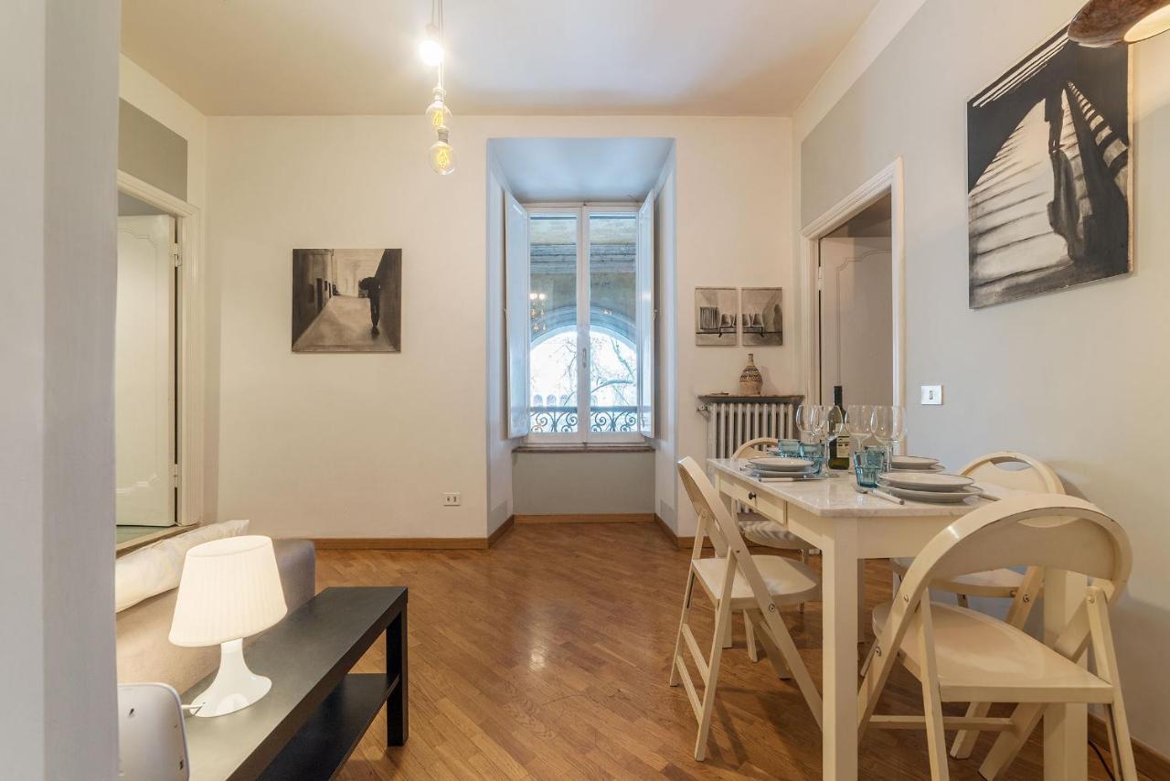 Trastevere & Ponte Sisto Cozy Flat ローマ エクステリア 写真