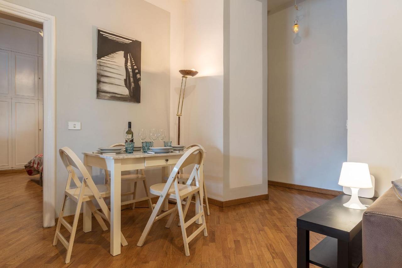 Trastevere & Ponte Sisto Cozy Flat ローマ エクステリア 写真