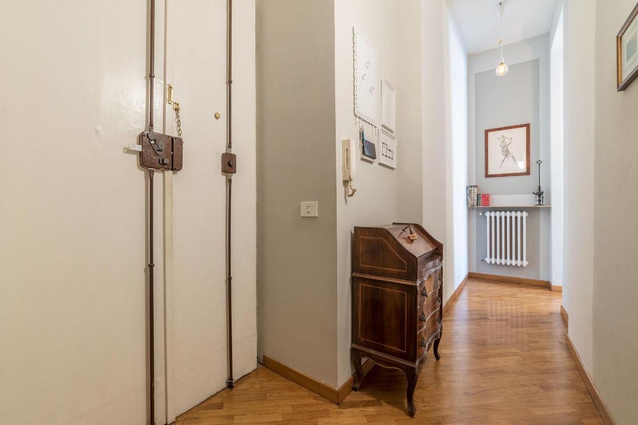 Trastevere & Ponte Sisto Cozy Flat ローマ エクステリア 写真